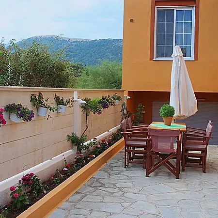 Johny's Prinos (Thasos)